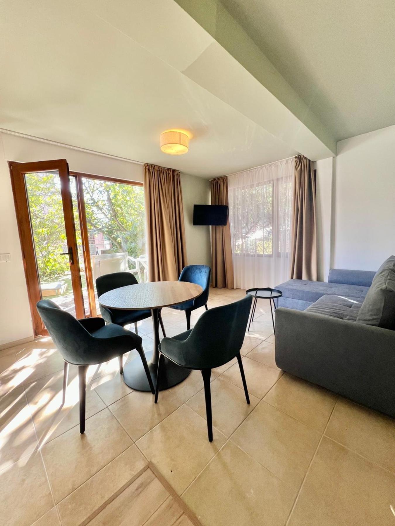 Kiara Apartments Sf. Constantin și Elena Exterior foto